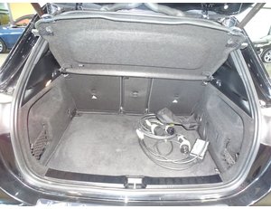 
										MERCEDES BENZ GLA MERCEDES 250 E full									