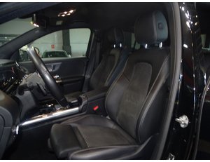 
										MERCEDES BENZ GLA MERCEDES 250 E full									