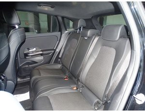 
										MERCEDES BENZ GLA MERCEDES 250 E full									
