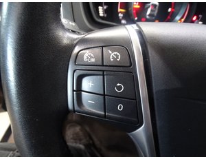 
										VOLVO V40 CROSS COUNTRY 2.0 D2 KINETIC full									