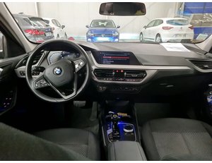 
										BMW SERIE 1 118I AUTO. full									
