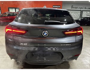 
										BMW X2 XDRIVE25E AUTO full									