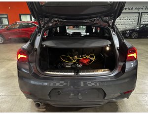 
										BMW X2 XDRIVE25E AUTO full									
