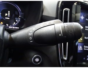 
										VOLVO XC-40 1.5 T5 TWIN RECHARGE INSCRIPTION AUTO full									