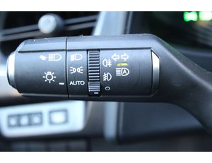 
										LEXUS UX 2.0 250H STYLE full									