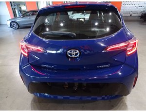 
										TOYOTA COROLLA 1.8 125H ACTIVE E-CVT full									