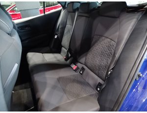 
										TOYOTA COROLLA 1.8 125H ACTIVE E-CVT full									