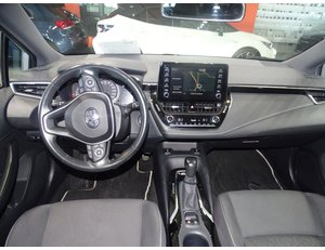 
										TOYOTA COROLLA 1.8 125H ACTIVE TECH E-CVT full									