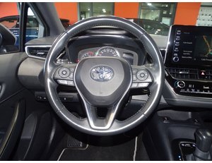 
										TOYOTA COROLLA 1.8 125H ACTIVE TECH E-CVT full									