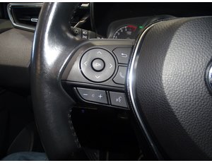 
										TOYOTA COROLLA 1.8 125H ACTIVE TECH E-CVT full									