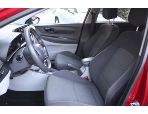 
										HYUNDAI BAYON 1.0 TGDI 74KW (100CV) 48V MAXX DCT full									