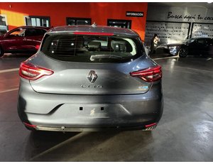 
										RENAULT CLIO INTENS E-TECH HIBRIDO 104 KW (140CV) full									