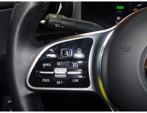 
										MERCEDES BENZ CLA MERCEDES 250 E full									