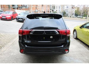 
										MITSUBISHI OUTLANDER 2.4 PHEV MOTION AUTO 4WD full									