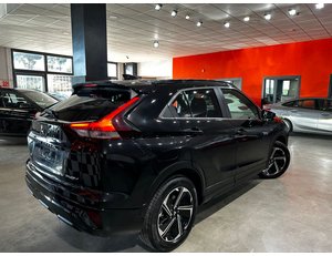 
										MITSUBISHI ECLIPSE CROSS 2.4 PHEV KAITEKI AUTO 4WD full									