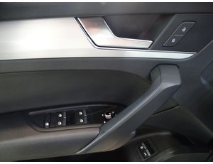 
										AUDI Q5 S LINE 55 TFSI E QUATTRO S TRONIC full									