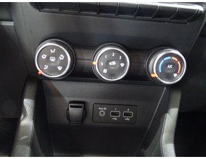 
										RENAULT CLIO INTENS TCE 67 KW (91CV) full									
