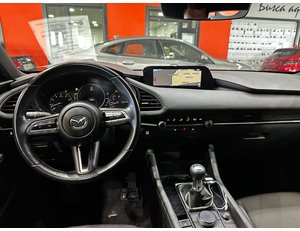 
										MAZDA 3 2.0 E-SKYACTIV-G 88KW ORIGIN full									