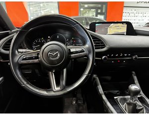 
										MAZDA 3 2.0 E-SKYACTIV-G 88KW ORIGIN full									