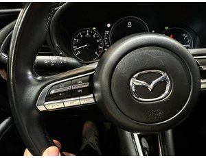 
										MAZDA 3 2.0 E-SKYACTIV-G 88KW ORIGIN full									