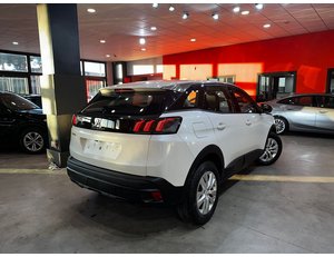 
										PEUGEOT 3008 1.5 BLUEHDI 96KW S&S ACTIVE PACK EAT8 full									