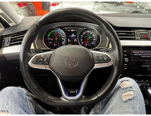 
										VOLKSWAGEN PASSAT VARIANT GTE 1.4 TSI E-POWER 115KW + 85KW full									