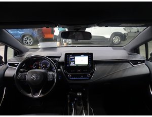 
										TOYOTA COROLLA 1.8 125H ACTIVE TECH E-CVT full									
