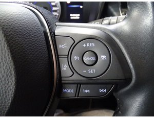 
										TOYOTA COROLLA 1.8 125H ACTIVE TECH E-CVT full									