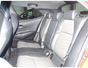 
										TOYOTA COROLLA 1.8 125H STYLE E-CVT full									