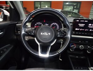 
										KIA STONIC 1.2 DPI 62KW (84CV) CONCEPT full									