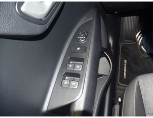 
										KIA STONIC 1.2 DPI 62KW (84CV) CONCEPT full									