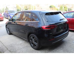 
										MERCEDES BENZ CLASE B MERCEDES B 180 D full									