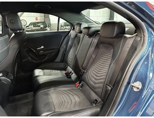 
										MERCEDES BENZ CLASE A MERCEDES SEDAN A 200 full									