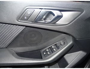 
										BMW SERIE 1 118I full									