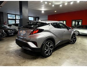 
										TOYOTA C-HR 2.0 180H ADVANCE full									