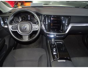 
										VOLVO V60 2.0 T6 AWD INSCRIPTION AUTO full									