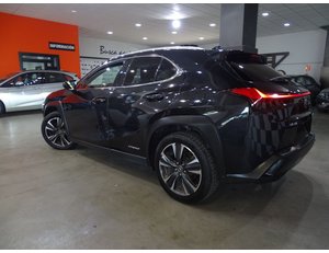 
										LEXUS UX 2.0 250H LUXURY 4WD full									