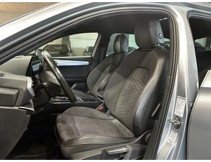 
										SEAT LEON SP 1.4 E-HYBRID DSG S&S FR full									