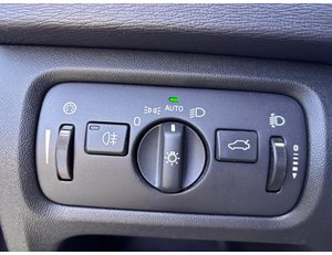 
										VOLVO V40 2.0 D3 MOMENTUM full									