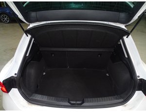 
										SEAT LEON 1.0 ETSI 81KW DSG-7 S&S STYLE full									