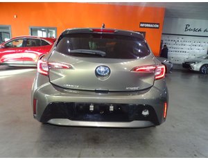 
										TOYOTA COROLLA 1.8 125H STYLE E-CVT full									