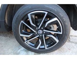 
										MG ZS 1.5 LUXURY full									