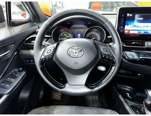 
										TOYOTA C-HR 1.8 125H ACTIVE full									