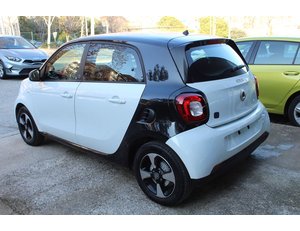 
										SMART FORFOUR 60KW(81CV) EQ full									