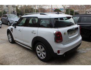 
										MINI COUNTRYMAN COOPER S E ALL4 full									