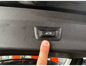 
										BMW X1 XDRIVE25E full									