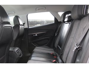 
										PEUGEOT 3008 1.2 PURETECH 96KW (130CV) ACTIVE S&S full									