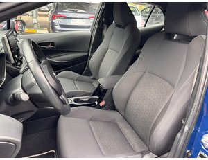 
										TOYOTA COROLLA 1.8 125H ACTIVE TECH E-CVT full									