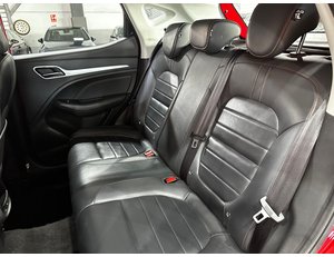 
										MG ZS 1.5 LUXURY full									