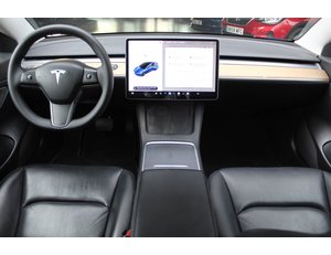 
										TESLA MODEL 3 GRAN AUTONOMIA AWD full									